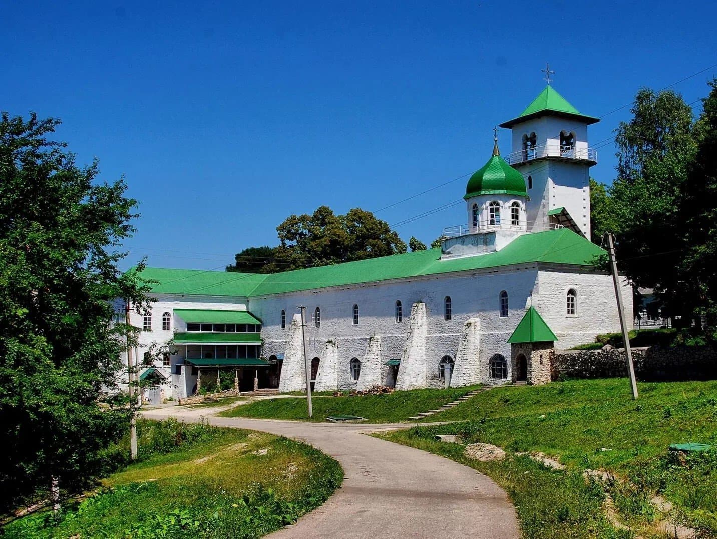 Монастырь и Мишоко: два ритма одного дня - фото 1