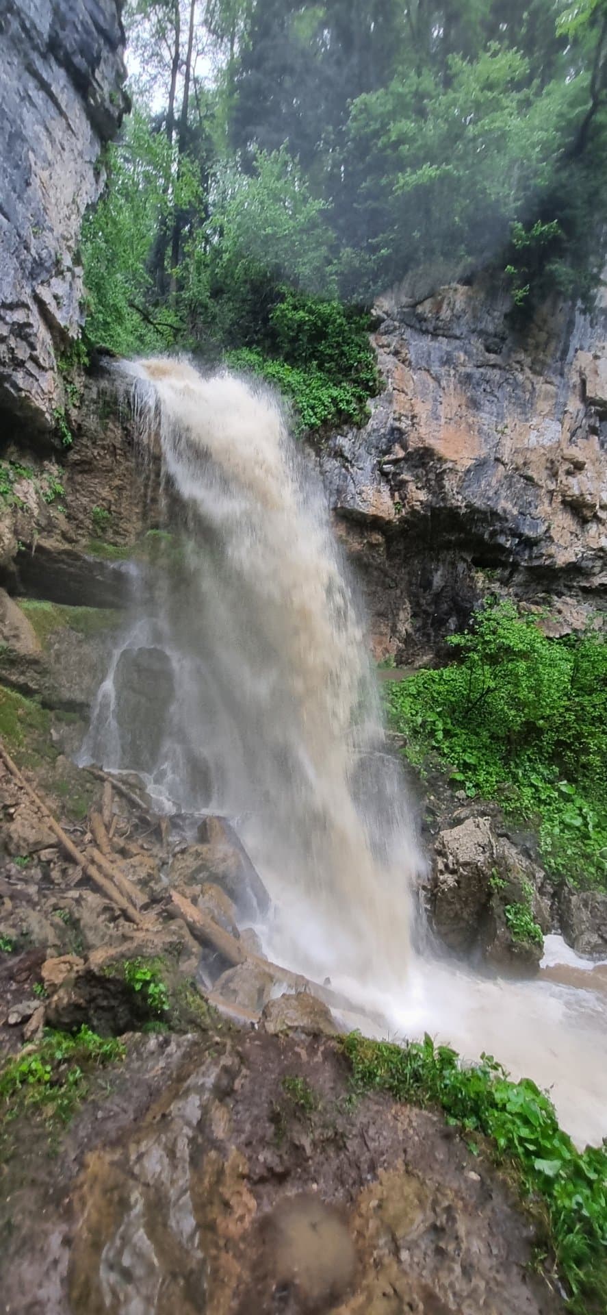 Джипинг к водопадам Университетский, Школьный и Чинарский. - фото 4